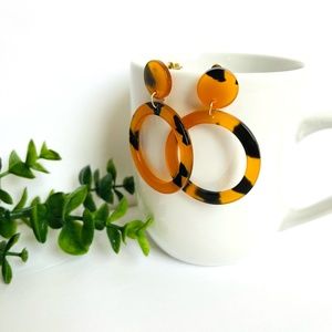 Tortoise Shell Circle Drop Resin Earrings (#2)
